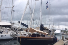 4F8BACC4-72A8-47B7-BD56-FC262A7E1BDB